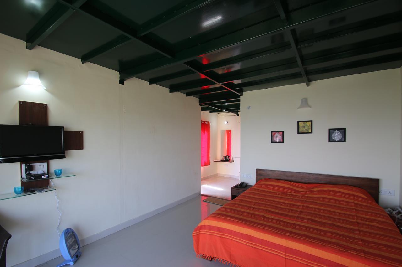 Hotel Nest And Hives Motiapathar/Mukteshwar Zewnętrze zdjęcie